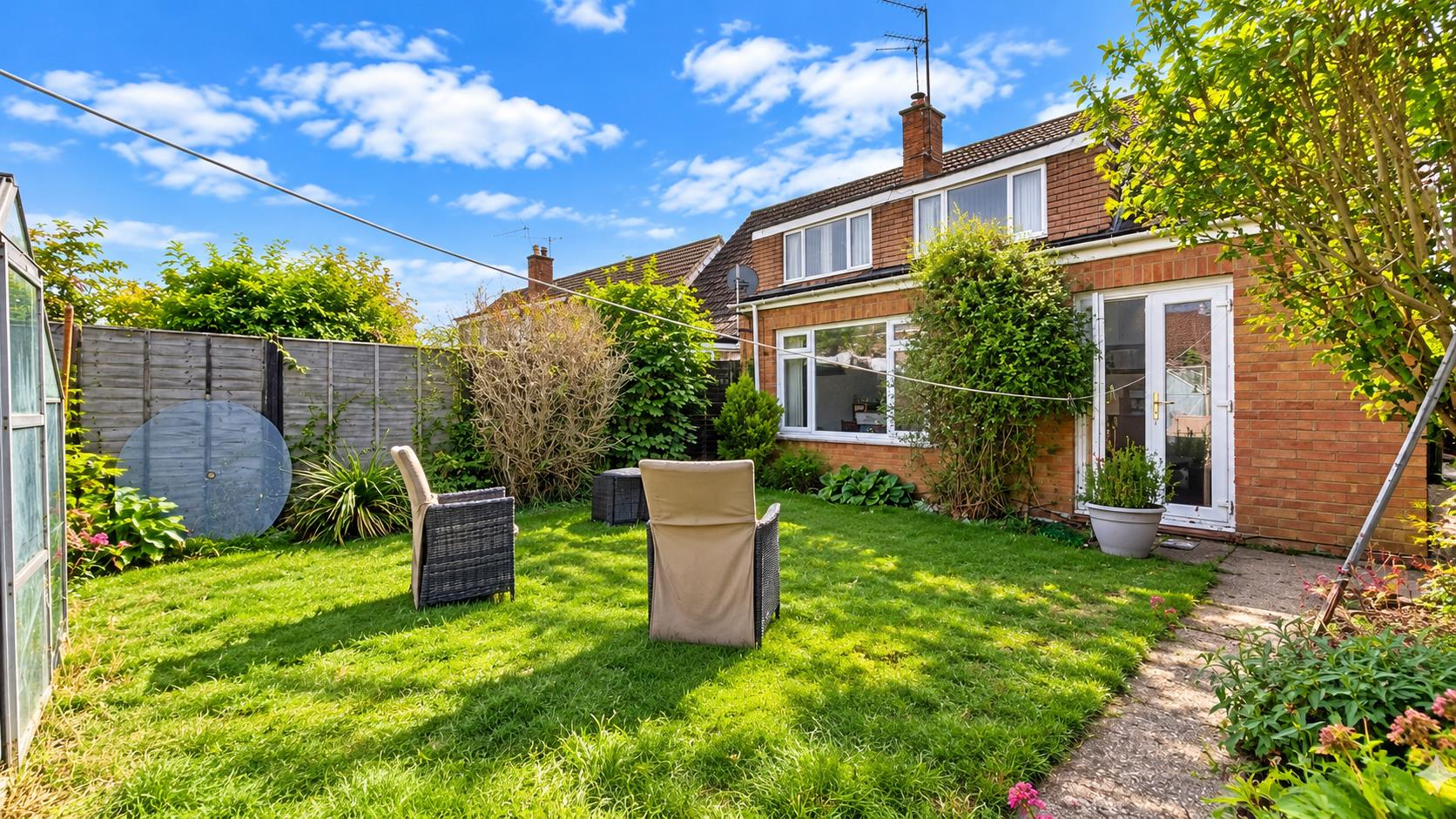 Worcester Close, Newport Pagnell